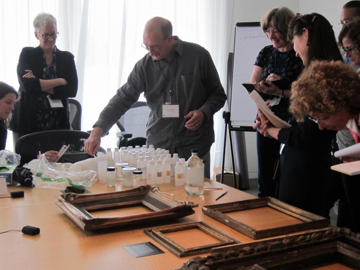 Experts Meeting - Cleaning of Gilded Wooden Surfaces