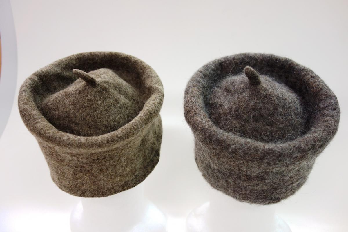 Convict wool felt hat – original on left, Kristen’s replica right