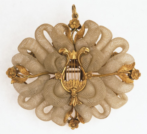 Mourning brooch made from the hair of Miss Anne Drysdale, c. 1853. Copyright: Pictures Collection, State Library Victoria.