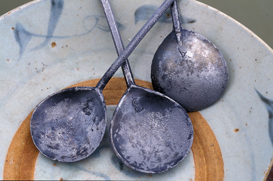 Pewter spoons conserved by chemical reduction. Recovered from the VOC Avondster 1659 wreck site located in Galle Harbour, Sri Lanka. Photo: courtesy of Jon Carpenter, Maritime Archaeological Conservator, Western Australian Museum. 