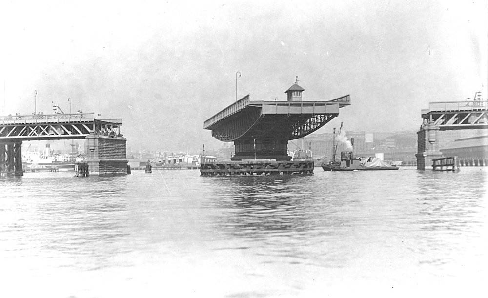 Historic photograph of Pyrmont Bridge